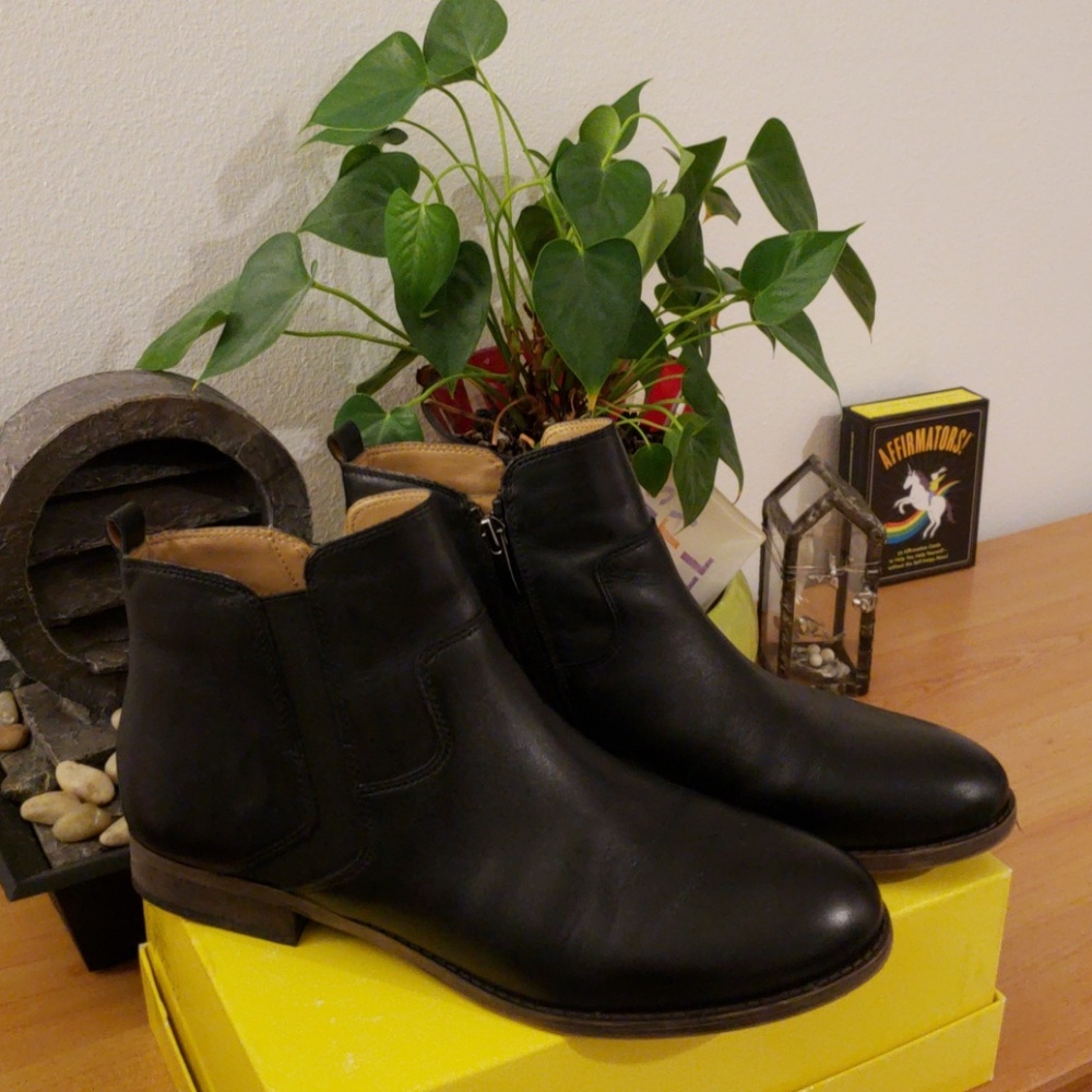 FRANCO SARTO BOOTIES